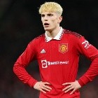 Garnacho podría dejar la Premier League y ser dirigido por un DT argentino