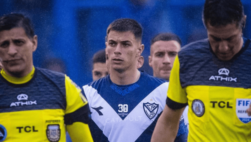 Un gigante sudamericano va con todo por Valentín Gómez Un gigante sudamericano va con todo por Valentín Gómez