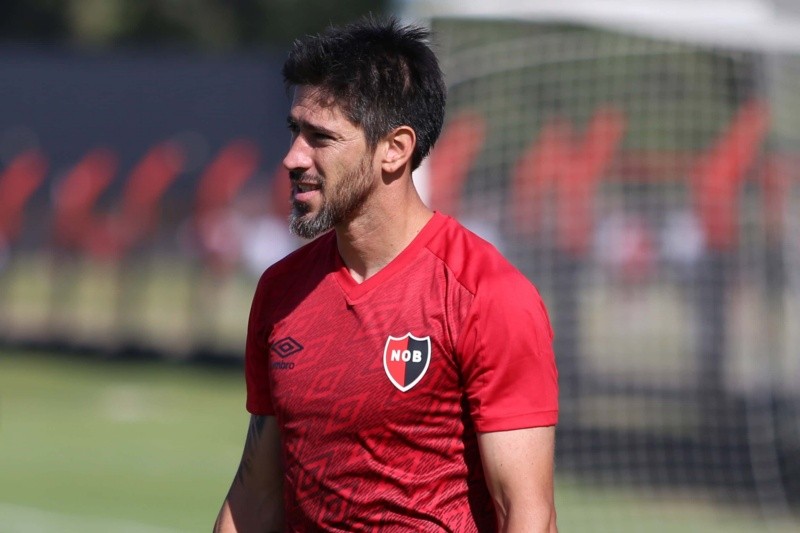 Pablo Pérez dejará Newell's para ser ayudante de Carlos Tevez en Talleres Pablo Pérez dejará Newell's para ser ayudante de Carlos Tevez en Talleres