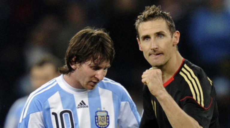 Klose reveló la charla que tuvo con Messi cuando superó su récord