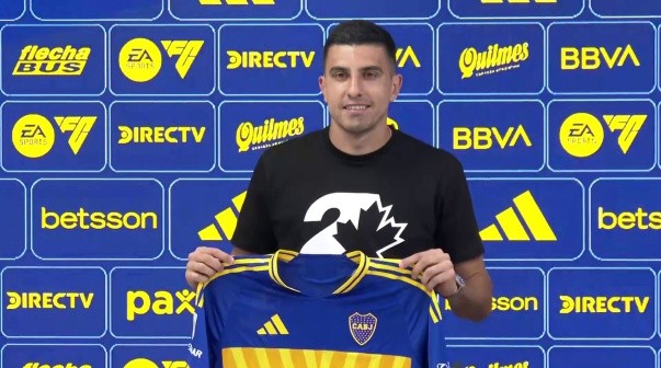 ¿Defensor o volante? Battaglia le contestó a Russo en Boca: 