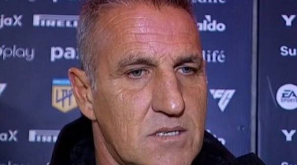 Giro inesperado con la renuncia de Cascini en Boca Juniors