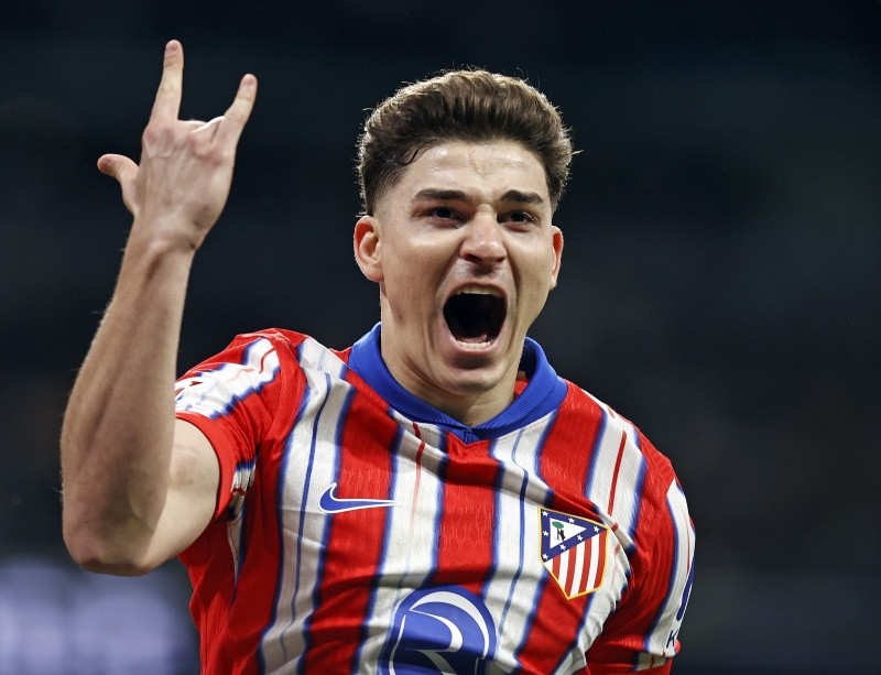 Piden a Julián Álvarez desde Barcelona Piden a Julián Álvarez desde Barcelona