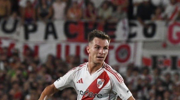 El picante cruce de Galoppo con un hincha de River tras la eliminación: 