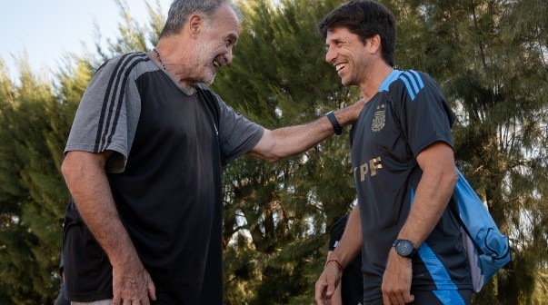 El elogio de Bielsa para un jugador de la Selección Argentina: 