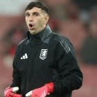 Bombazo: El reemplazo para el 'Dibu' Martínez por el que Aston Villa estaría avanzando