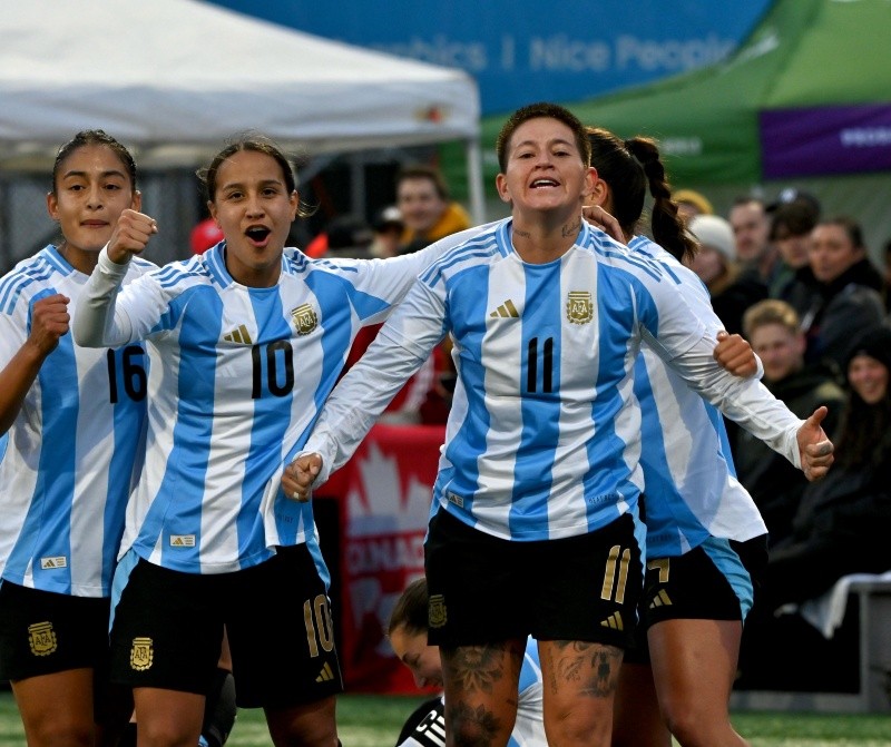 Argentina femenino le ganó 1-0 a Canadá en un duelo histórico Argentina femenino le ganó 1-0 a Canadá en un duelo histórico
