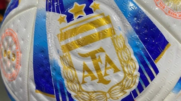 Renunció otro DT en la Liga Profesional: 