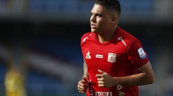 Los llamativos posteos de Juanfer Quintero mientras suena en River: 