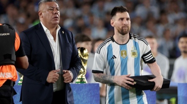 La respuesta de Chiqui Tapia sobre la vuelta de Messi a Newell's