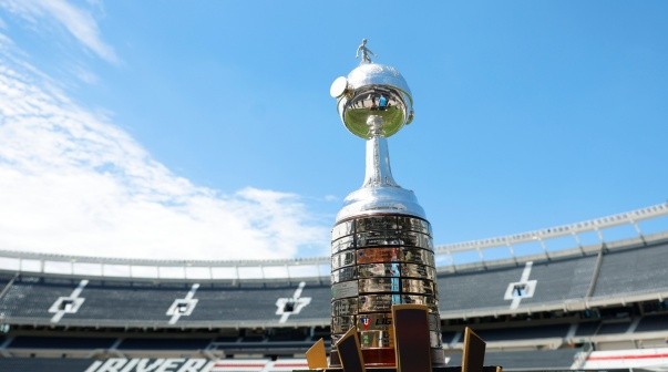 Se sortean los octavos de la Copa Libertadores: a qué hora y cómo son los bombos