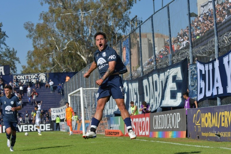 Independiente Rivadavia superó 3-2 a Defensa en un partidazo y lo dejó sin Playoffs Independiente Rivadavia superó 3-2 a Defensa en un partidazo y lo dejó sin Playoffs