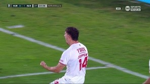 El zaguero ganó de cabeza y rompió el cero en Parque Patricios