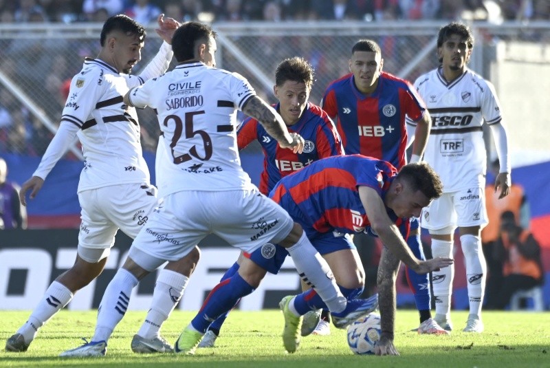 Huracán Vs. Platense, la gran final del Torneo Apertura 2025 Huracán Vs. Platense, la gran final del Torneo Apertura 2025