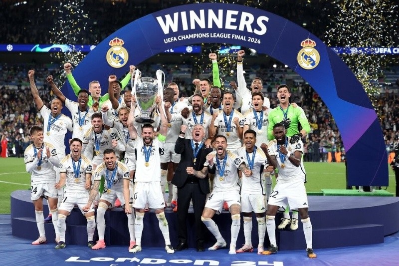 Ganó 2 Champions League, 4 Mundiales de Clubes y Real Madrid anunció su salida Ganó 2 Champions League, 4 Mundiales de Clubes y Real Madrid anunció su salida