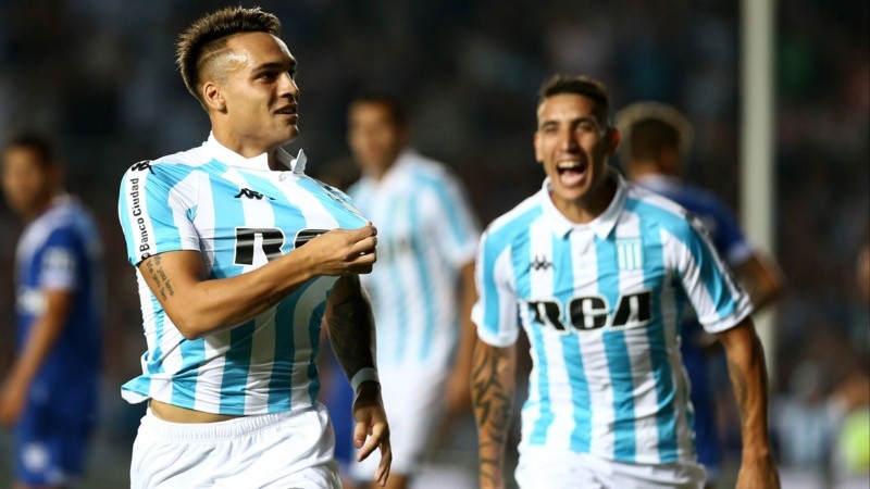 Lautaro Martínez puso su fecha de vuelta a Racing con Diego Milito Lautaro Martínez puso su fecha de vuelta a Racing con Diego Milito