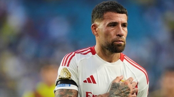 El picante posteo de Otamendi después de la eliminación de Boca
