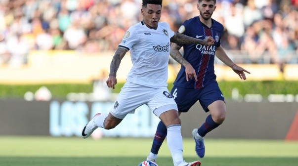 Tras ganarle al PSG, la tajante decisión del Botafogo con su DT