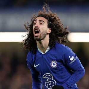 Cucurella se cansó y le contestó a Enzo Fernández: 