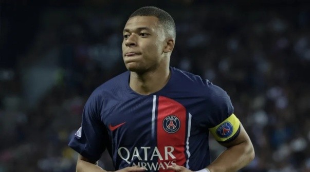 Sorpresa: Kylian Mbappé denunció al PSG antes del duelo contra Messi