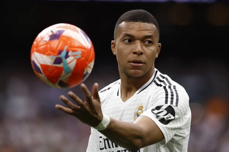  Mbappé eligió al mejor jugador de la historia