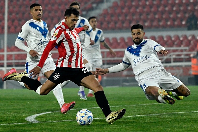 Estudiantes y Vélez definieron al nuevo campeón de la Supercopa Internacional Estudiantes y Vélez definieron al nuevo campeón de la Supercopa Internacional