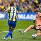 El polémico penal para el gol de Di María en su vuelta a Rosario Central