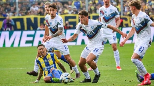 Vicente Poggi le respondió a Di María tras su duro planchazo: 