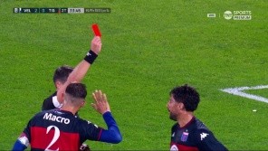 Ramón Arias fue expulsado en Tigre por una falta ante Braian Romero y dejó al Matador con 10 jugadores.