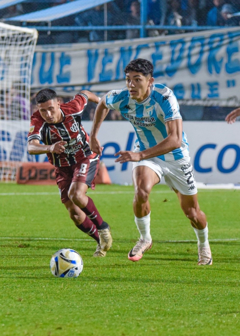 Atlético Tucumán empató con Central Córdoba como local Atlético Tucumán empató con Central Córdoba como local