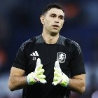 La respuesta final de Aston Villa a la oferta del Manchester United por Dibu Martínez