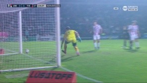 Tras una buena jugada colectiva el Matador tuvo la apertura del marcador pero el palo le negó el gol.