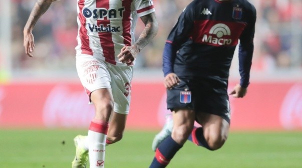 Unión empató sin goles con Tigre en un partido caliente