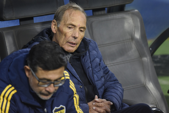 La llamativa respuesta de Russo por la salida de Merentiel en Boca: 