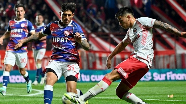Argentinos tuvo un duro partido frente a Unión en La Paternal