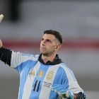 El posteo de Dibu Martínez que enloqueció a los hinchas de River: 