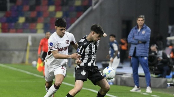 Central Córdoba y Lanús abrieron la serie en un partido caliente
