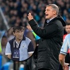 El DT de Peñarol le contestó a Costas por el penal cobrado a Racing: 