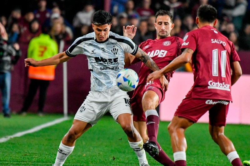 Por penales y con un gol agónico, Lanús eliminó a Central Córdoba de la Sudamericana Por penales y con un gol agónico, Lanús eliminó a Central Córdoba de la Sudamericana
