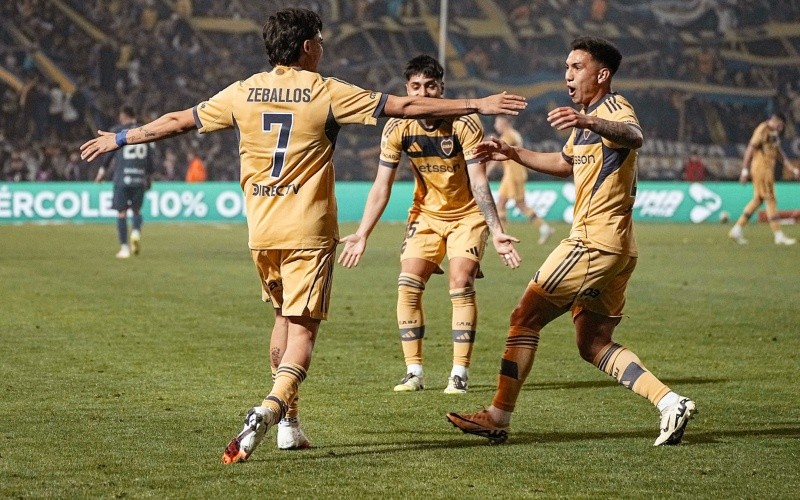  Tras volver al triunfo con su gol en Boca, Alan Velasco sentenció a Paredes