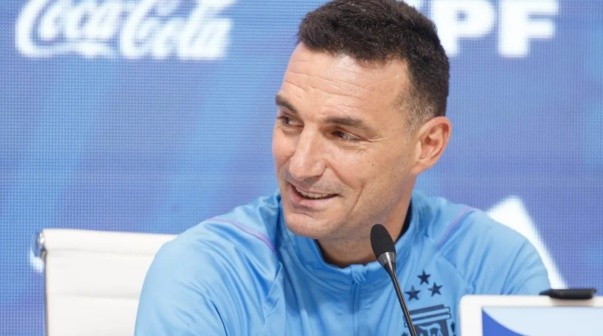 Los 2 jugadores que Scaloni descartó de la lista final de la Selección Argentina