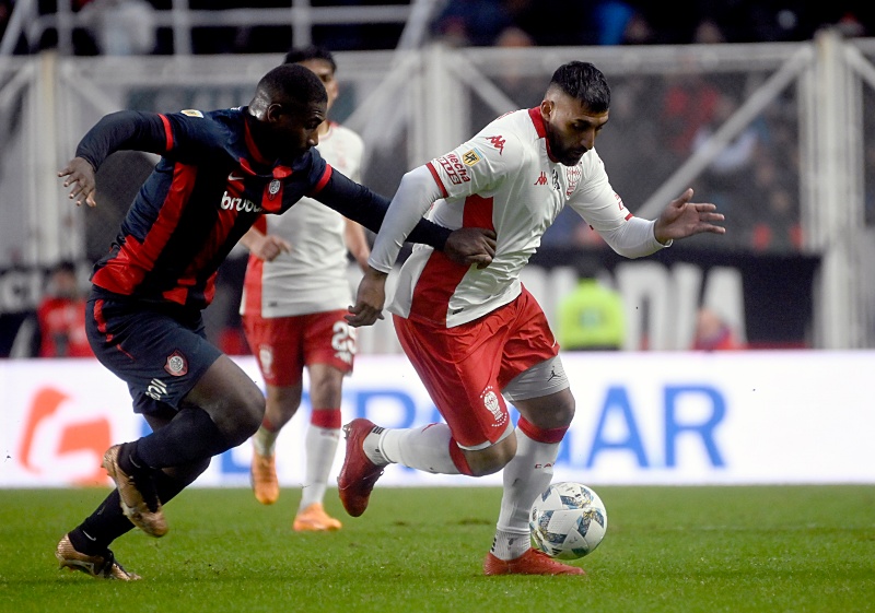 Racing de Córdoba le habría acercado una propuesta formal a Ramón Ábila