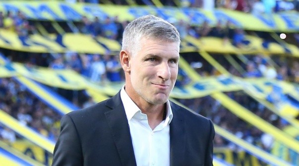 Tras sonar en Boca y campeonar en Olimpia, Palermo fue presentado en un inesperado club