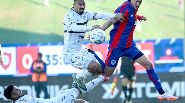 San Lorenzo de Almagro vs Club Atletico Platense. Semifinal. Torneo Apertura. Liga Profesio nal Argentina.