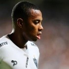 Robinho mostró su vida en la cárcel: 