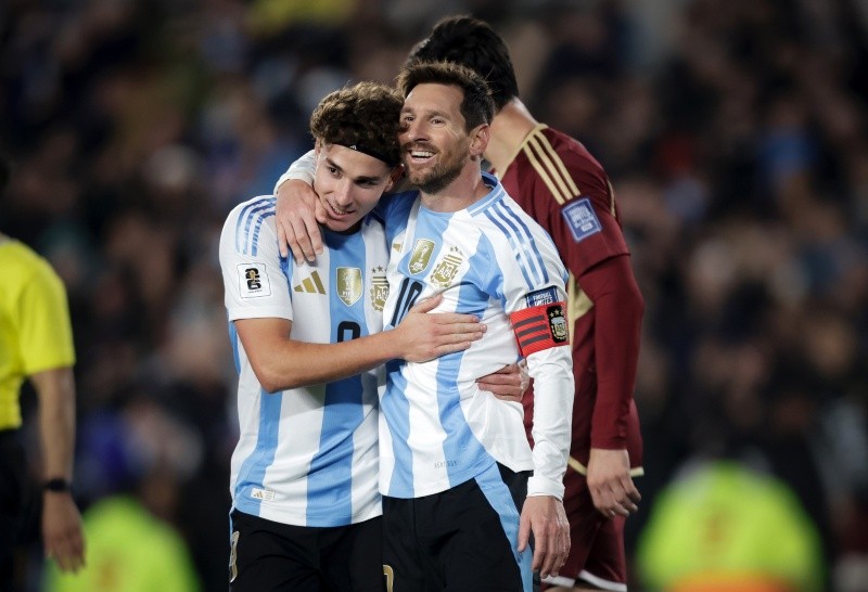 Julián Álvarez no se guardó nada sobre Messi en la Selección Julián Álvarez no se guardó nada sobre Messi en la Selección