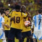 Guayaquil, martes 09 de septiembre del 2025
Las selecciones de fútbol de Ecuador y Argentina se enfrentan en la última fecha de las Eliminatorias Sudamericanas rumbo al mundial 2026. El partido se juega en el estadio Banco Pichincha, en la ciudad portuaria de Guayaquil.
Fotos: API / Rolando Enríquez