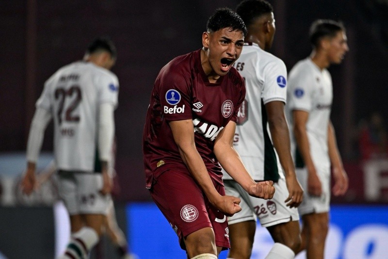  Lanús se lo ganó en el final al Fluminense