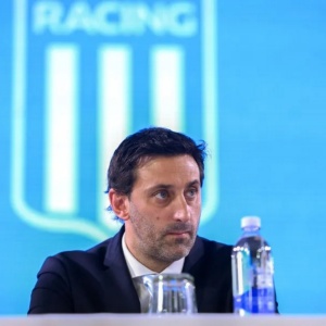 Milito eligió al nuevo DT de Racing que reemplazará a Costas