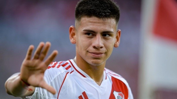 ¿Vuelve a River? El preocupante presente del Diablito Echeverri en Bayer Leverkusen